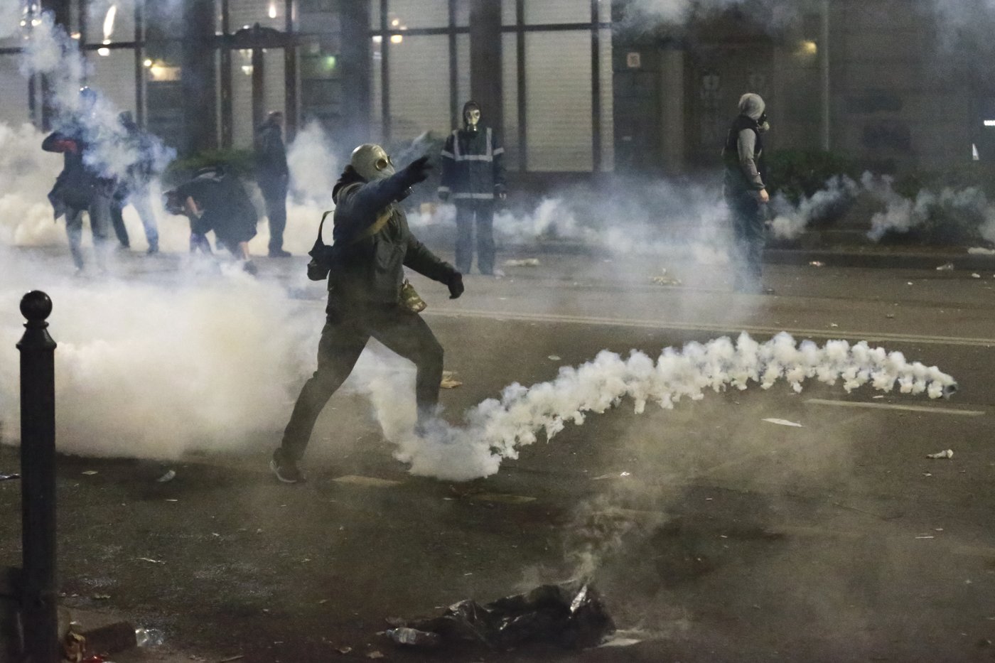 Protesters gather for third night of demonstrations after Georgia announces suspension of EU talks | iNFOnews.ca