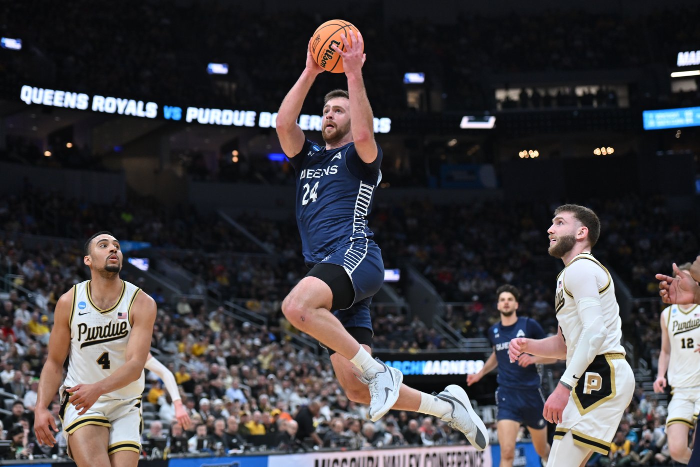 Purdue's Smith sets Division I career assists record in rout of Queens University in NCAA Tournament | iNFOnews.ca
