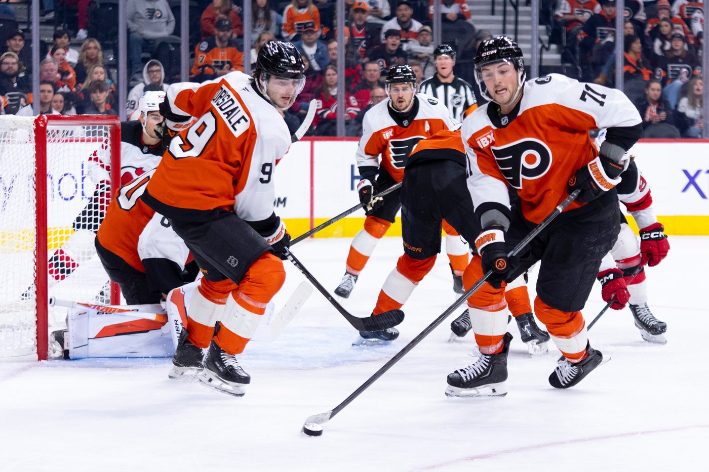 Flyers shoot, they score, again and again. Michkov, Foerster twice, score 3 goals in 26 seconds | iNFOnews.ca