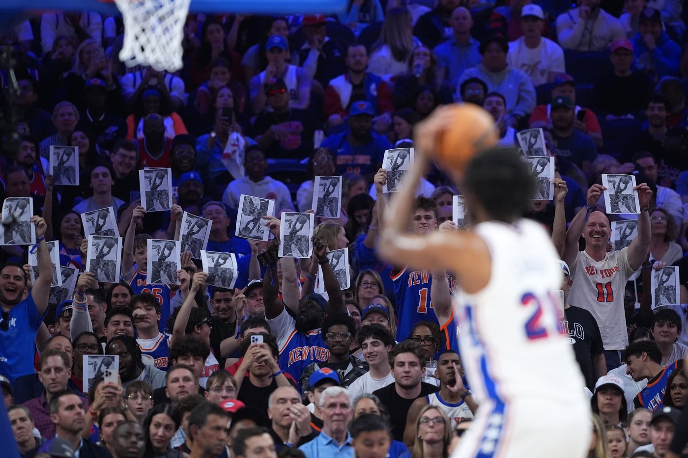Brooms in the stands, 144 points on the board: The Knicks’ Philly takeover ends in a sweep | iNFOnews.ca Brooms in the stands, 144 points on the board: The Knicks’ Philly takeover ends in a sweep | iNFOnews.ca