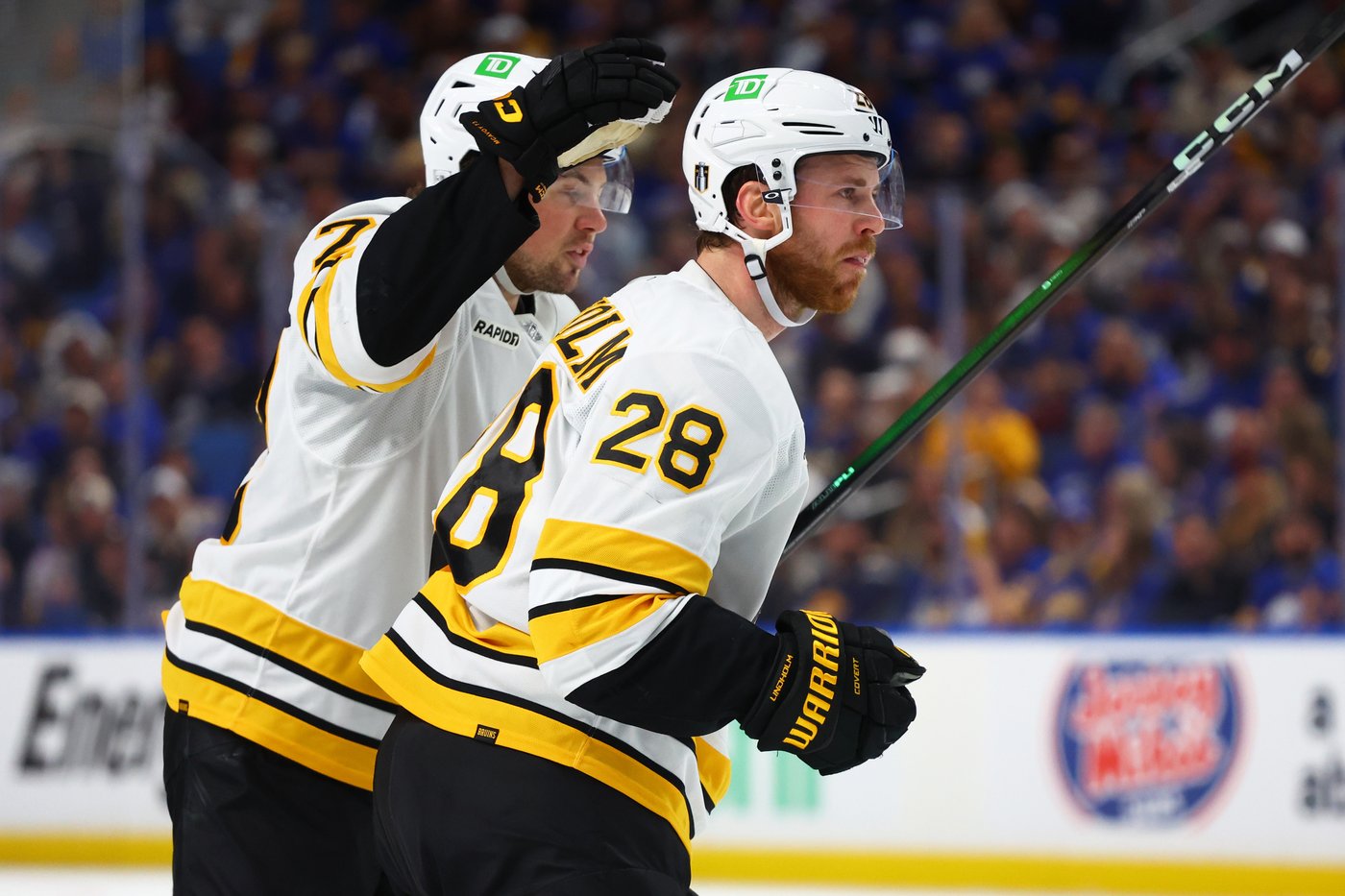 Pastrnak scores 9:14 into OT and Bruins avoid elimination with 2-1 win over Sabres | iNFOnews.ca Pastrnak scores 9:14 into OT and Bruins avoid elimination with 2-1 win over Sabres | iNFOnews.ca