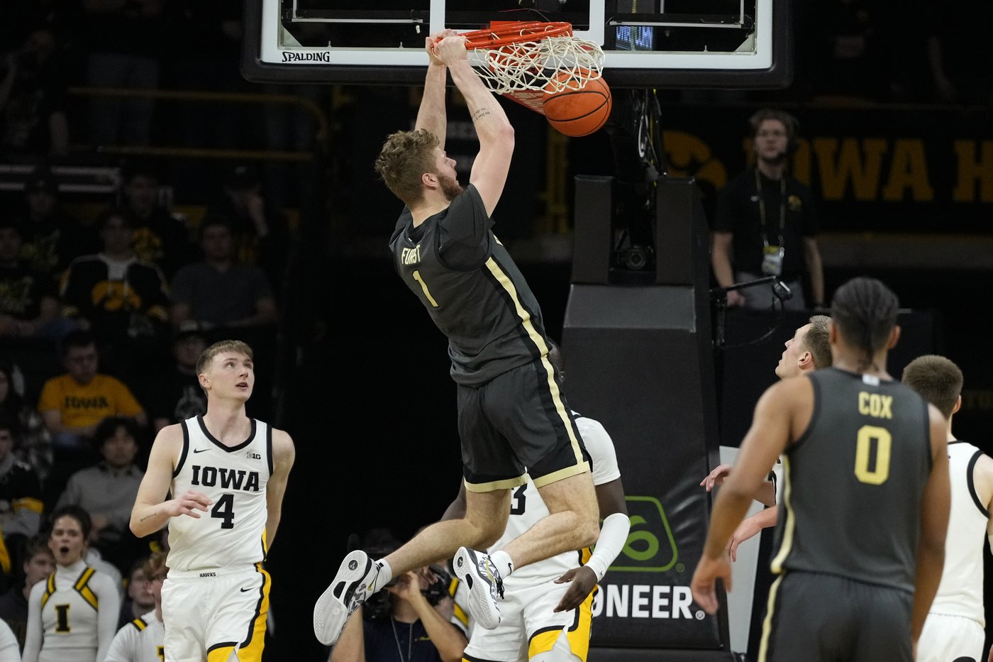 Smith, Kaufman-Renn lead No. 7 Purdue over Iowa, 90-81 | iNFOnews.ca