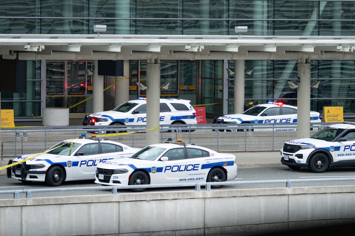 Man, 30, shot dead by police at Toronto's Pearson Airport: SIU | iNFOnews.ca Man, 30, shot dead by police at Toronto's Pearson Airport: SIU | iNFOnews.ca