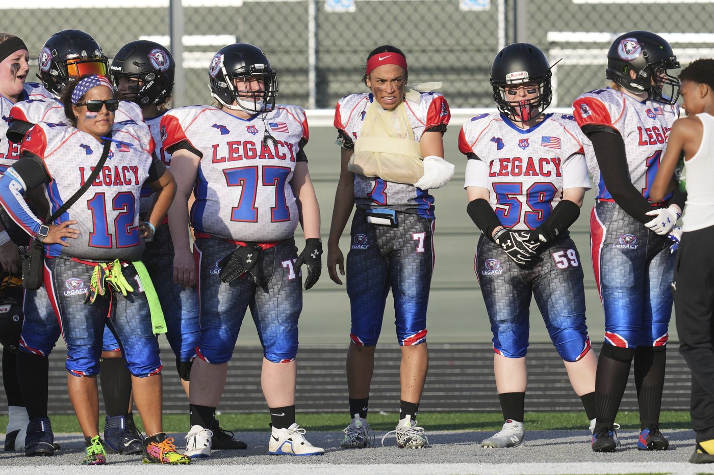 Women's tackle football gives female athletes opportunities in a game dominated by men | iNFOnews.ca