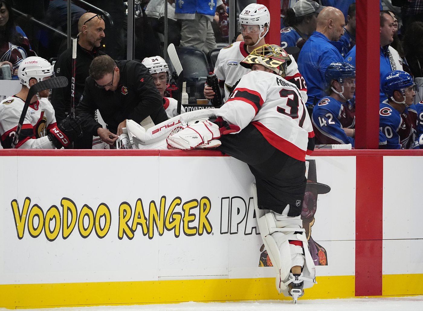 O'Connor, Colton score quick goals to lift Avs past Senators 5-4 | iNFOnews.ca