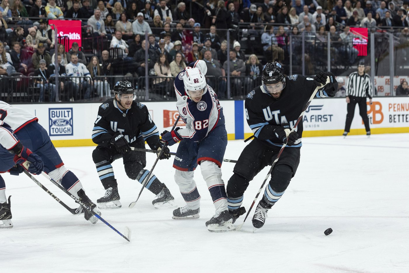 Werenski scores in OT as Blue Jackets rally to beat Utah 3-2 | iNFOnews.ca