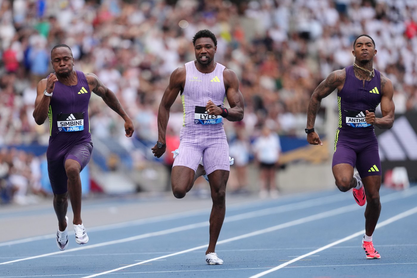 Sha’Carri Richardson and Noah Lyles cruise through 1st round of 100 meters at US track championships | iNFOnews.ca