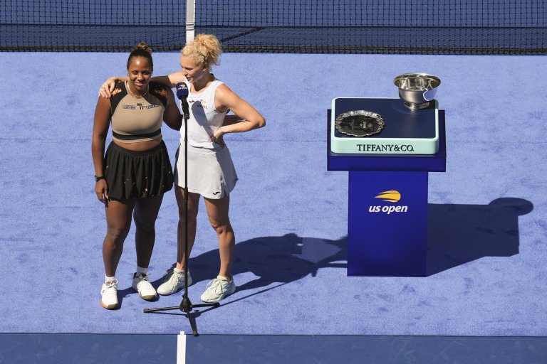 Taylor Townsend brings a Honey Deuce cocktail to her final US Open news conference | iNFOnews.ca