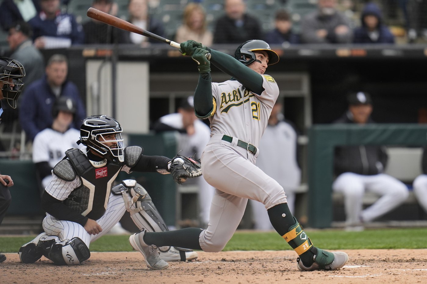 Soderstrom hits major league-leading 9th homer as A's beat White Sox 8-0 | iNFOnews.ca