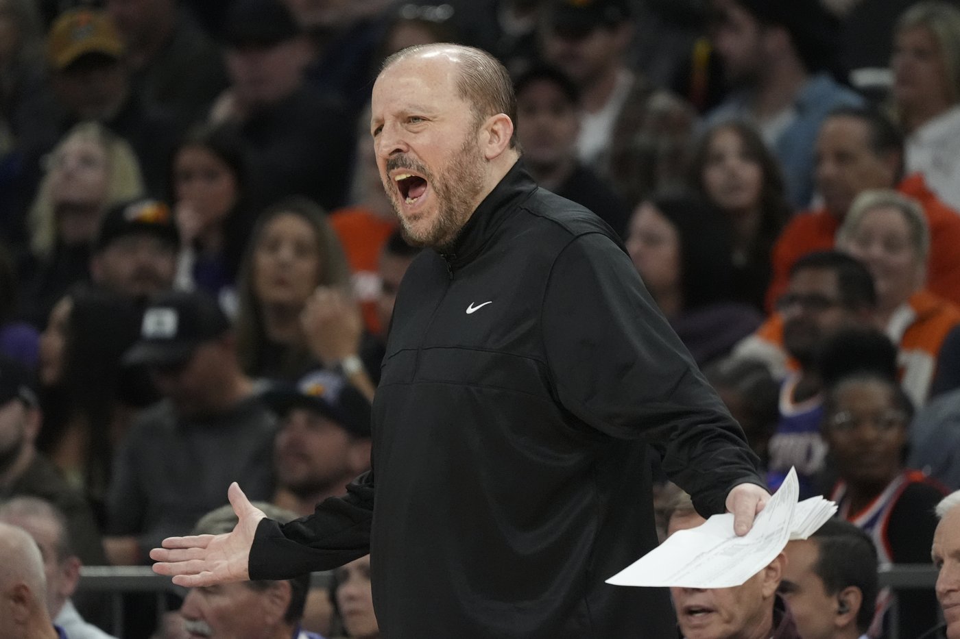 Brunson scores 36, Towns adds 34 as Knicks beat Suns 138-122 for 4th straight win | iNFOnews.ca