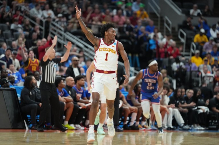 In land of tall corn, is it a tall order to ask Cyclones and Hawkeyes fans to unite for Sweet 16? | iNFOnews.ca