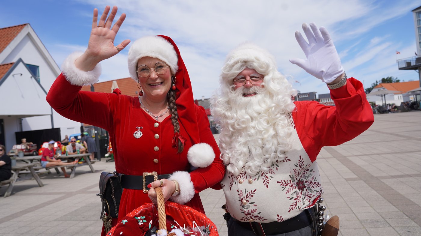 World Santa Congress brings Christmas cheer to the height of summer | iNFOnews.ca World Santa Congress brings Christmas cheer to the height of summer | iNFOnews.ca