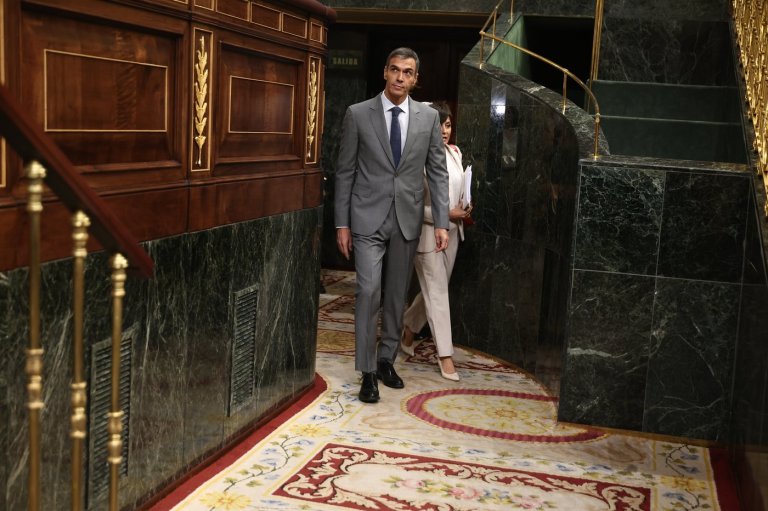 Spain's prime minister calls early elections as pressure mounts over housing crisis | iNFOnews.ca
