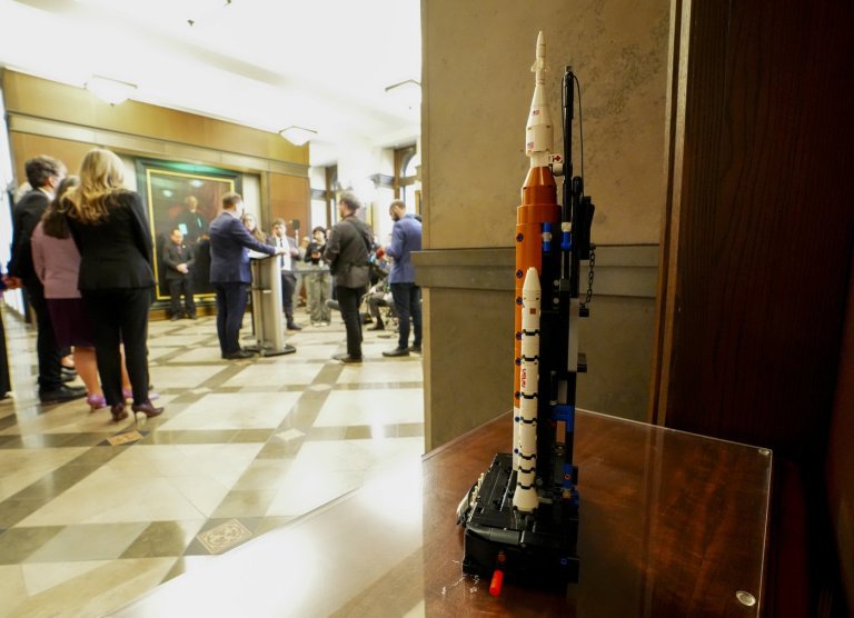 Government introduces bill to support space launches from Canadian territory | iNFOnews.ca