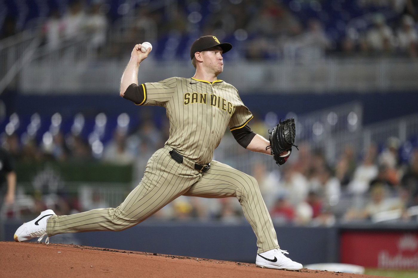 Marlins hold off late Padres' rally in 4-3 win | iNFOnews.ca Marlins hold off late Padres' rally in 4-3 win | iNFOnews.ca