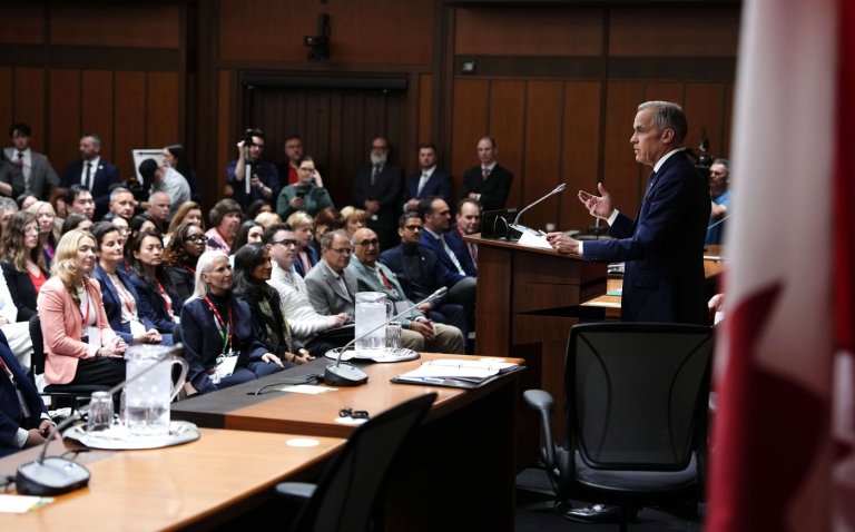 Carney rallies caucus in energy heartland ahead of major projects rollout | iNFOnews.ca