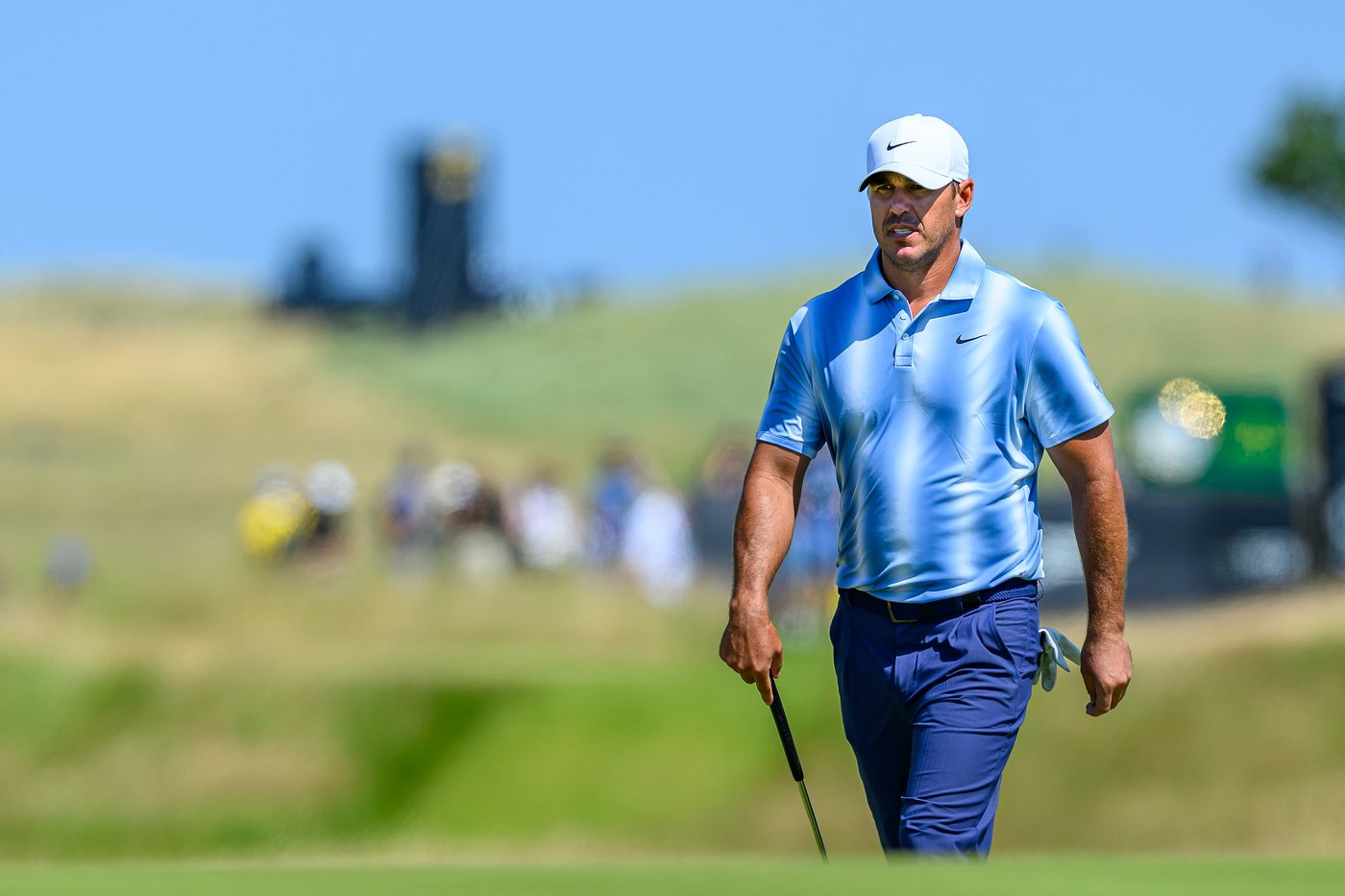 McIlroy and Cantlay are part of a five-way tie for the lead in the Scottish Open | iNFOnews.ca