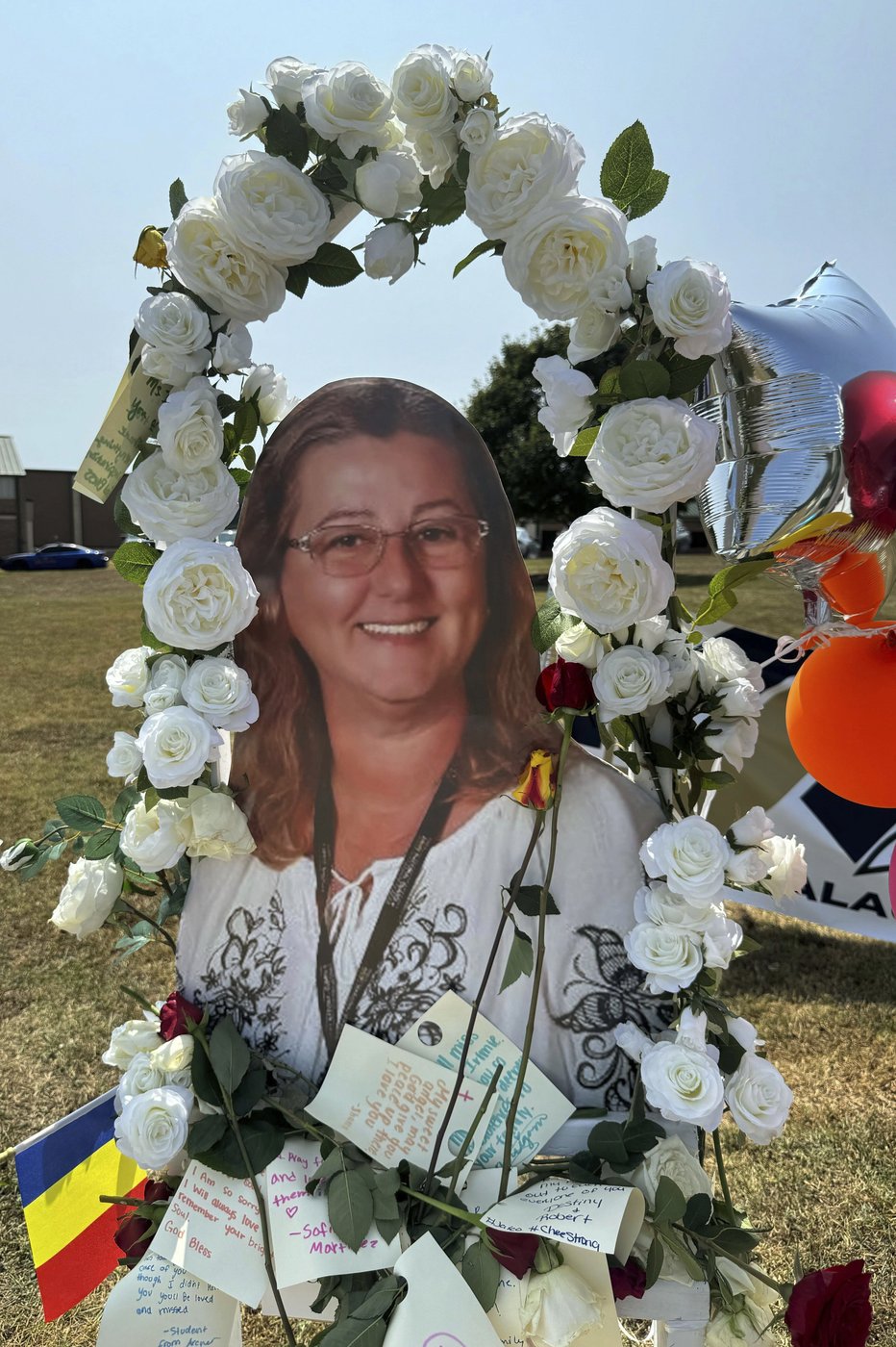 A funeral mass is held for a teen boy killed in a Georgia high school shooting | iNFOnews.ca