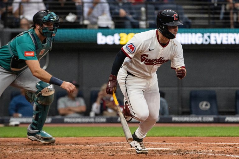 Cooper Ingle's first major league hit drives in 2 runs, Guardians edge AL West-leading Mariners 4-3 | iNFOnews.ca
