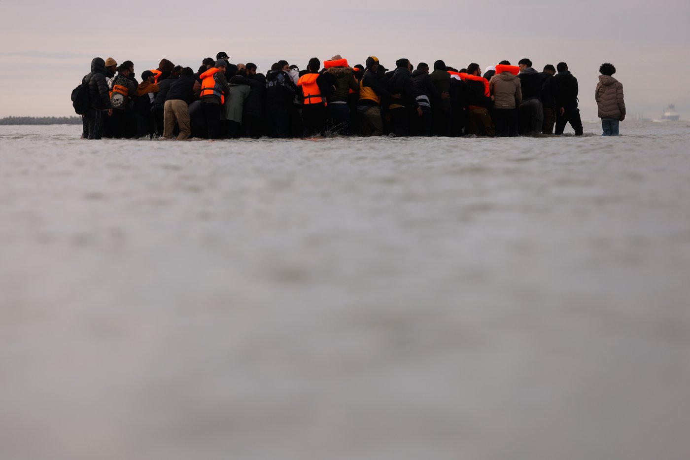 UK asylum reforms spark backlash within Labour Party, support from rivals | iNFOnews.ca