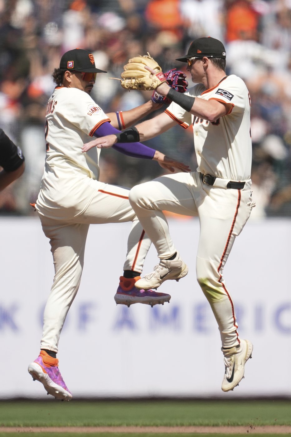 Smith's 3-run single, Gilbert and Fitzgerald HRs help the Giants beat the Rays 7-1 | iNFOnews.ca Smith's 3-run single, Gilbert and Fitzgerald HRs help the Giants beat the Rays 7-1 | iNFOnews.ca