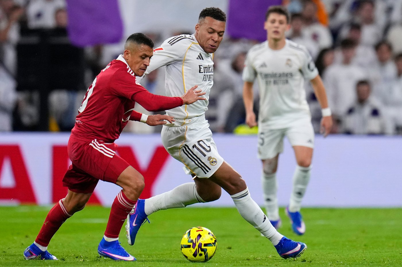 CF Montréal bets on incoming designated player Alexis Sanchez for playoff push | iNFOnews.ca CF Montréal bets on incoming designated player Alexis Sanchez for playoff push | iNFOnews.ca