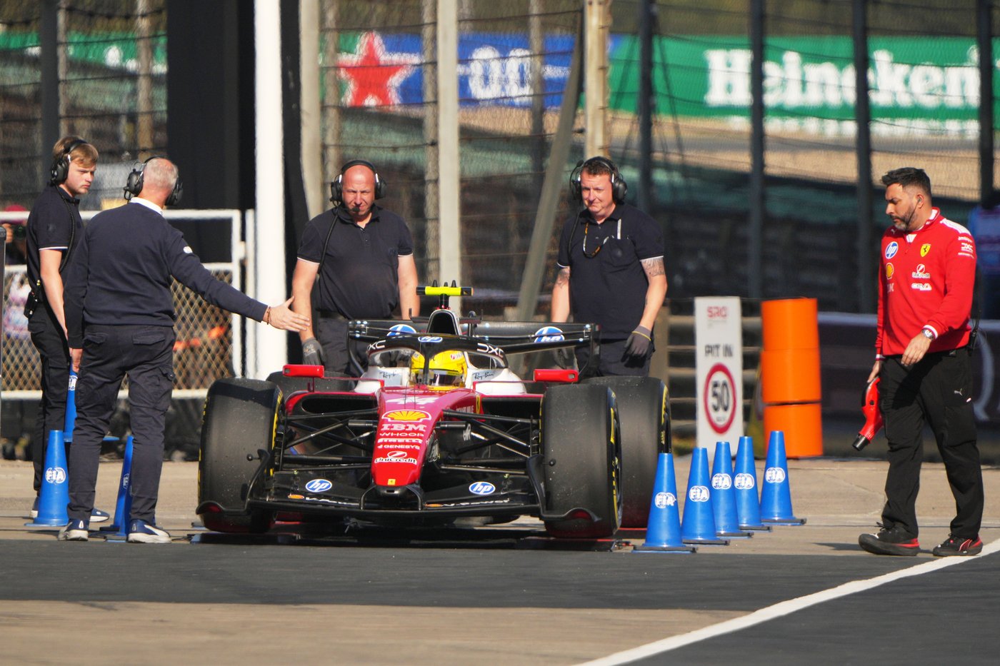 Russell and Mercedes dominate again in qualifying for F1's China sprint | iNFOnews.ca Russell and Mercedes dominate again in qualifying for F1's China sprint | iNFOnews.ca