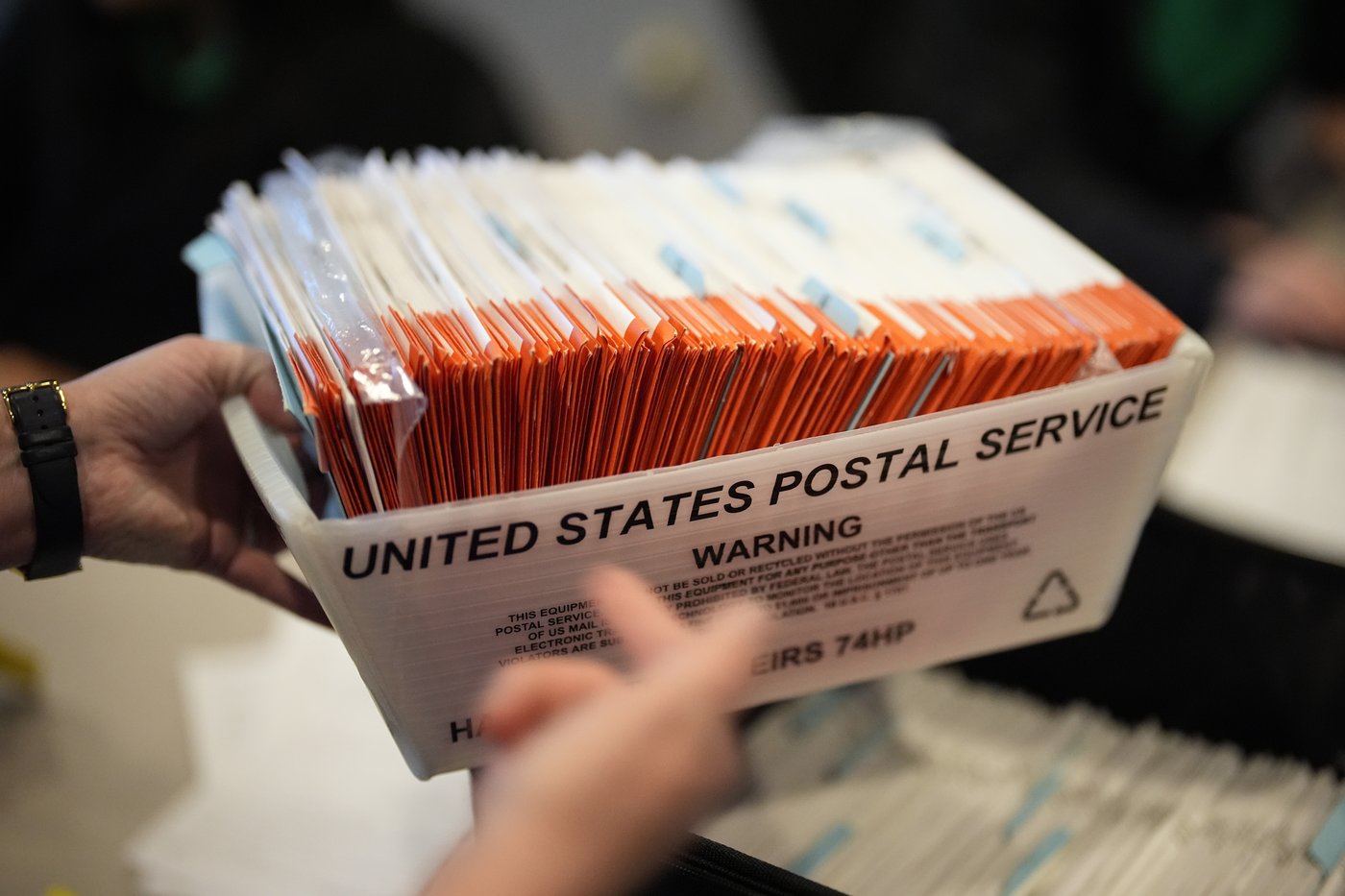 Americans in Canada urge fellow expats to vote in high-stakes midterm elections | iNFOnews.ca Americans in Canada urge fellow expats to vote in high-stakes midterm elections | iNFOnews.ca