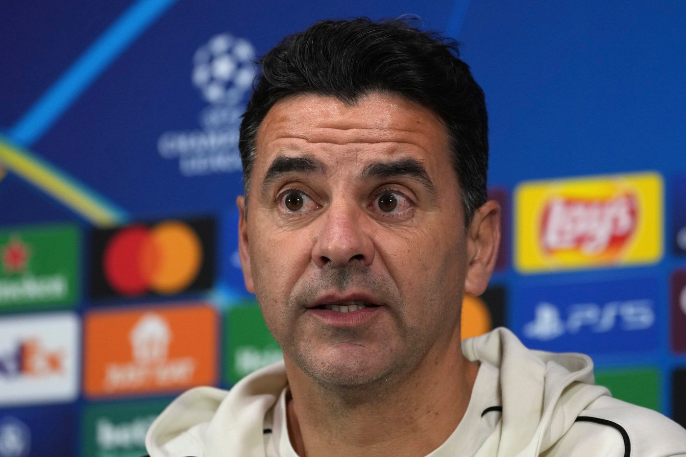 Girona coach Míchel Sánchez leaves after relegation amid reported links to Ajax job | iNFOnews.ca