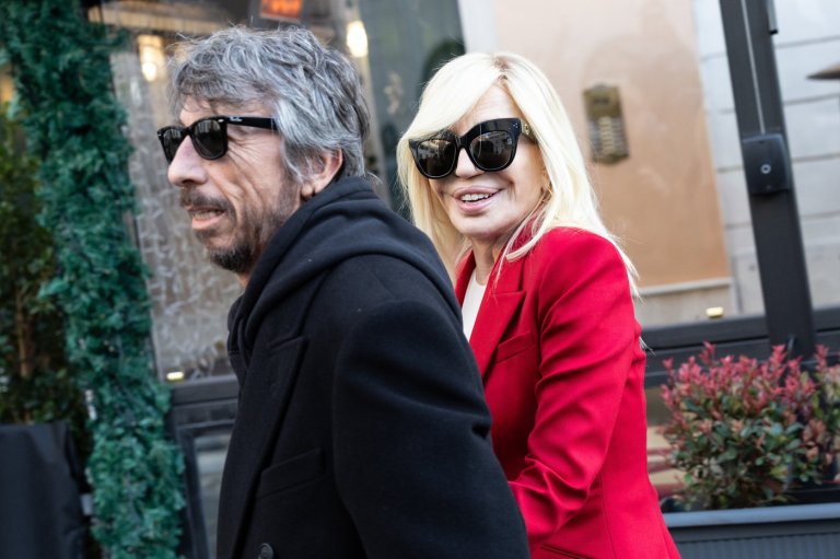 Stars and the public say final good goodbye to fashion icon Valentino at Rome funeral | iNFOnews.ca