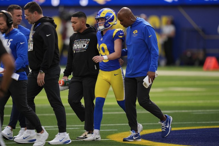 Rams kicker Blake Grupe injures knee vs. Cardinals in first game with new team | iNFOnews.ca
