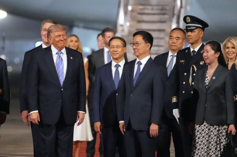 The Latest: Presidents Xi Jinping and Donald Trump meet in Beijing for high-profile summit | iNFOnews.ca