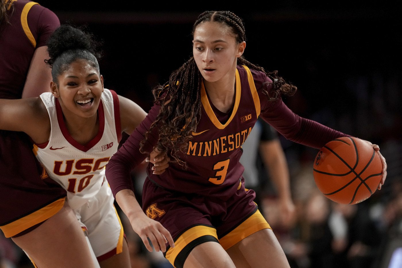 Iriafen and Watkins lead No. 4 Southern California to 82-69 victory over Minnesota | iNFOnews.ca