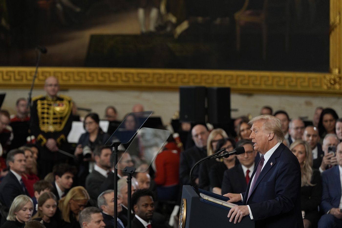 PHOTO COLLECTION: Trump Inauguration Swearing In | iNFOnews.ca