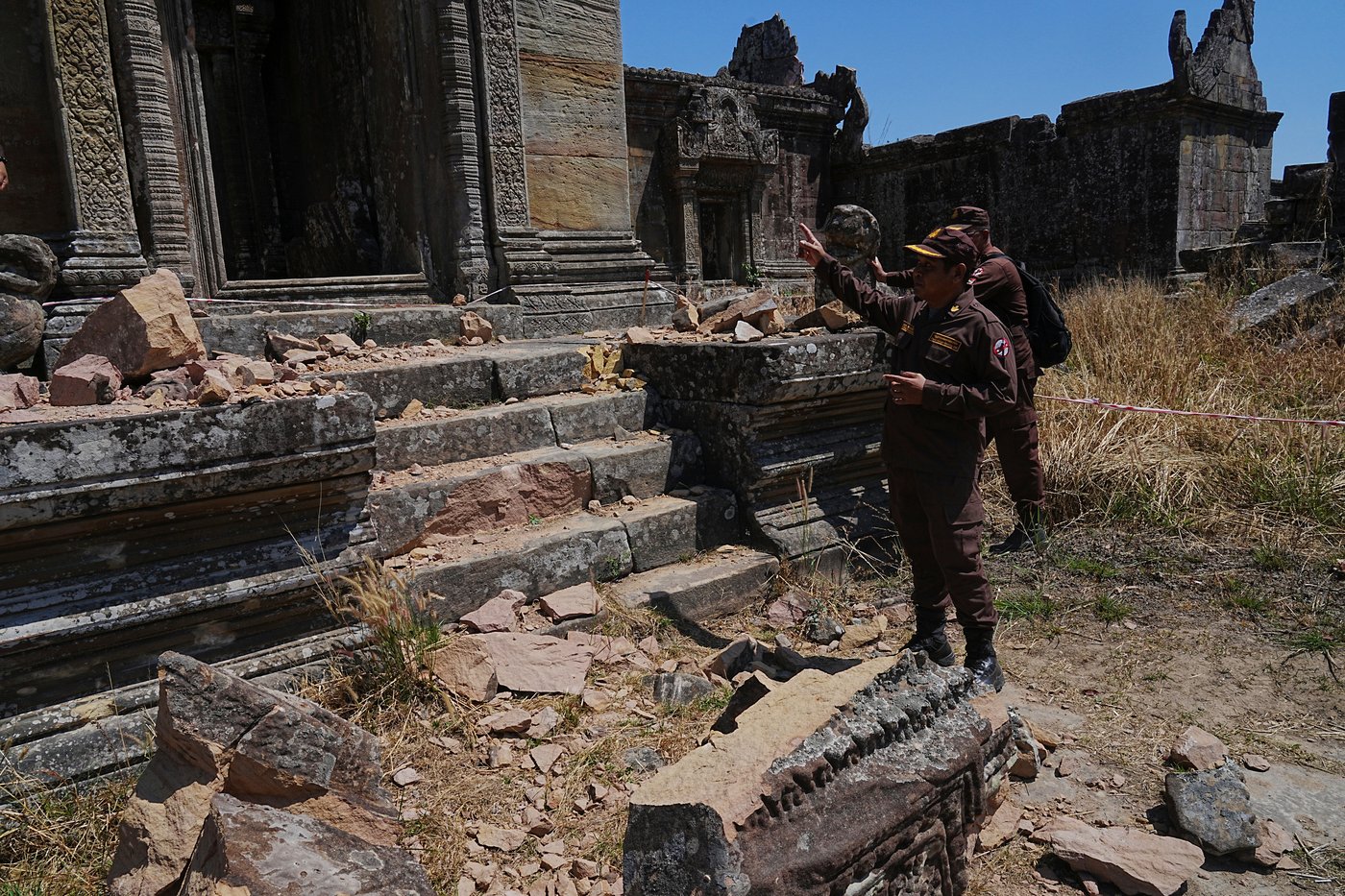 A 1,000-year-old cliff-top temple lies battered after Cambodia-Thailand border clashes | iNFOnews.ca
