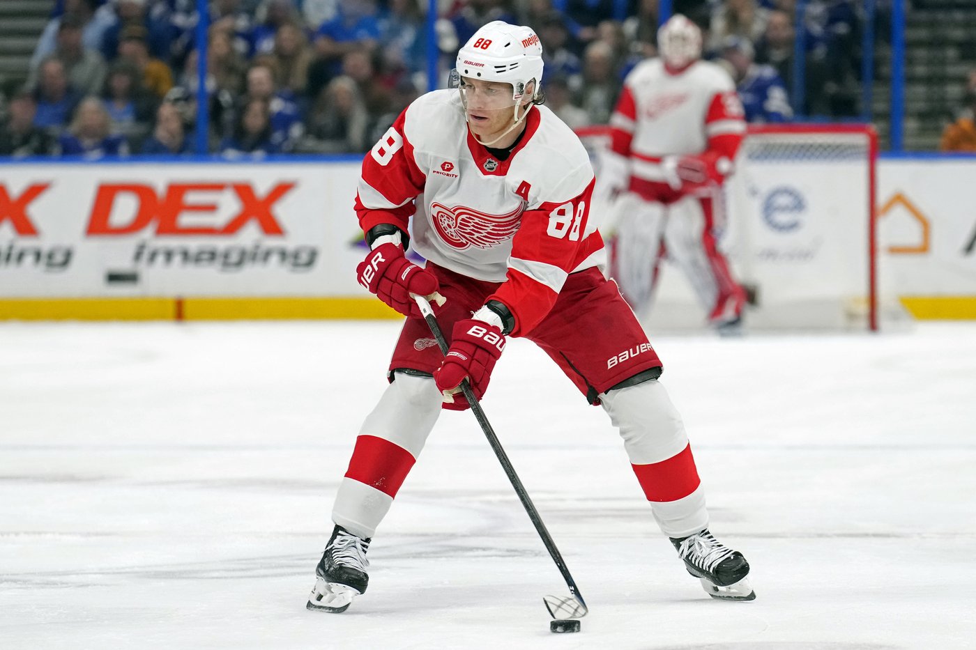 Patrick Kane scores in SO as Red Wings beat Kraken 5-4 for 7th straight win | iNFOnews.ca