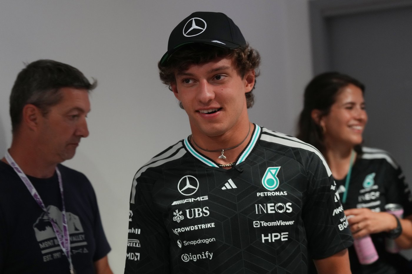 Hamilton hoping statement arrival at Monza will lead to 'phenomenal' win for Ferrari | iNFOnews.ca Hamilton hoping statement arrival at Monza will lead to 'phenomenal' win for Ferrari | iNFOnews.ca