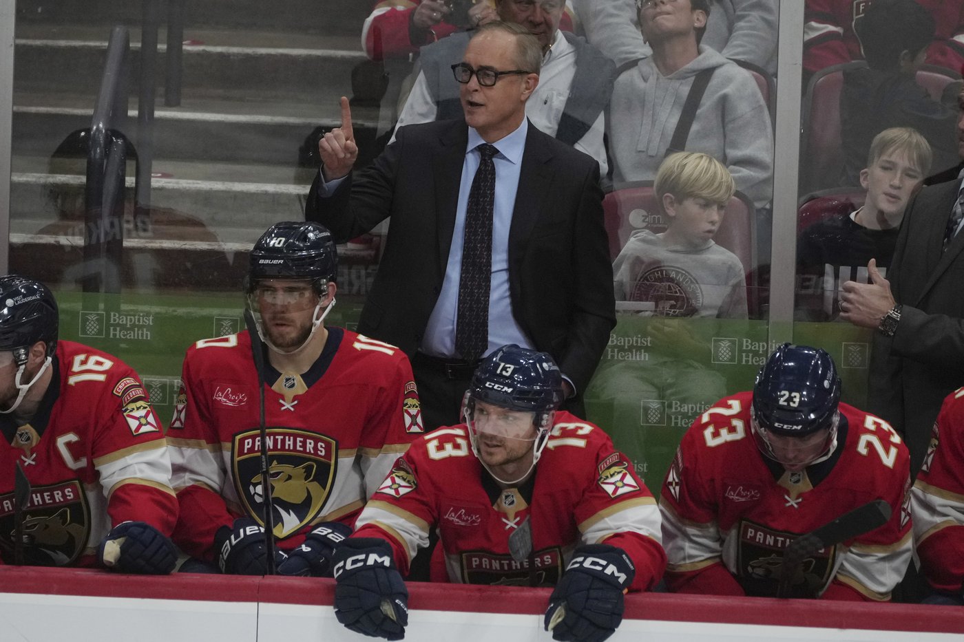 Knight stops 20 shots, Florida rolls past Carolina 6-0 for 2nd win over 'Canes in as many days | iNFOnews.ca Knight stops 20 shots, Florida rolls past Carolina 6-0 for 2nd win over 'Canes in as many days | iNFOnews.ca