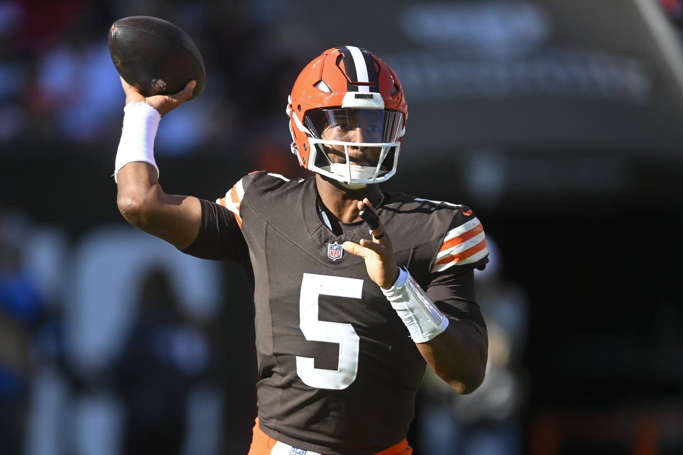QB Jameis Winston's start gives Browns belief in a season that was going nowhere with Deshaun Watson | iNFOnews.ca