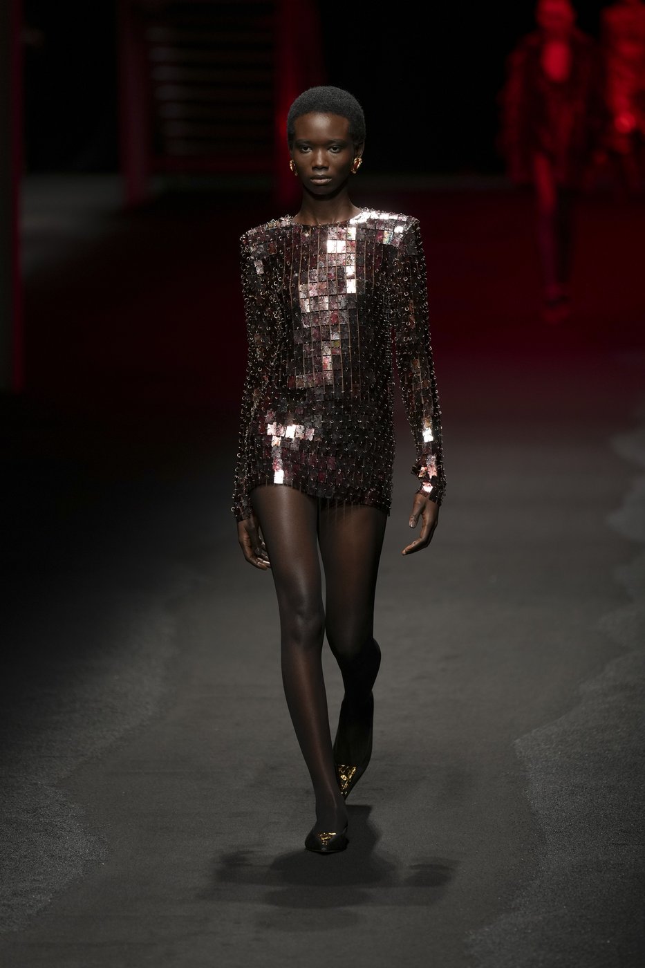 Roberto Cavalli ignites Milan runway with fiery creations inspired by ancient Pompeii | iNFOnews.ca