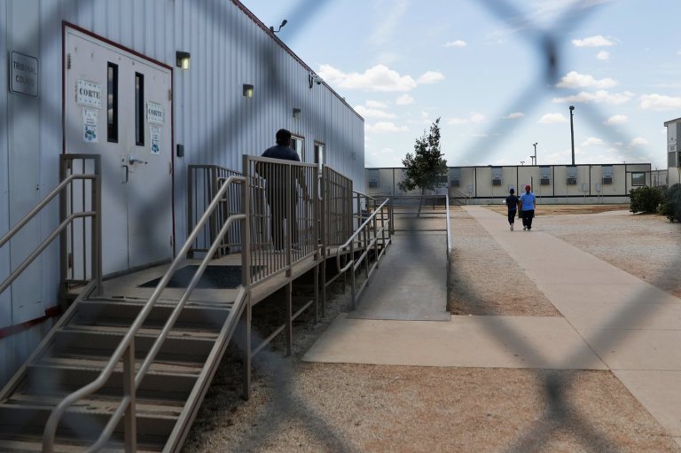 Federal judge orders release of family of man charged in Colorado firebomb attack | iNFOnews.ca