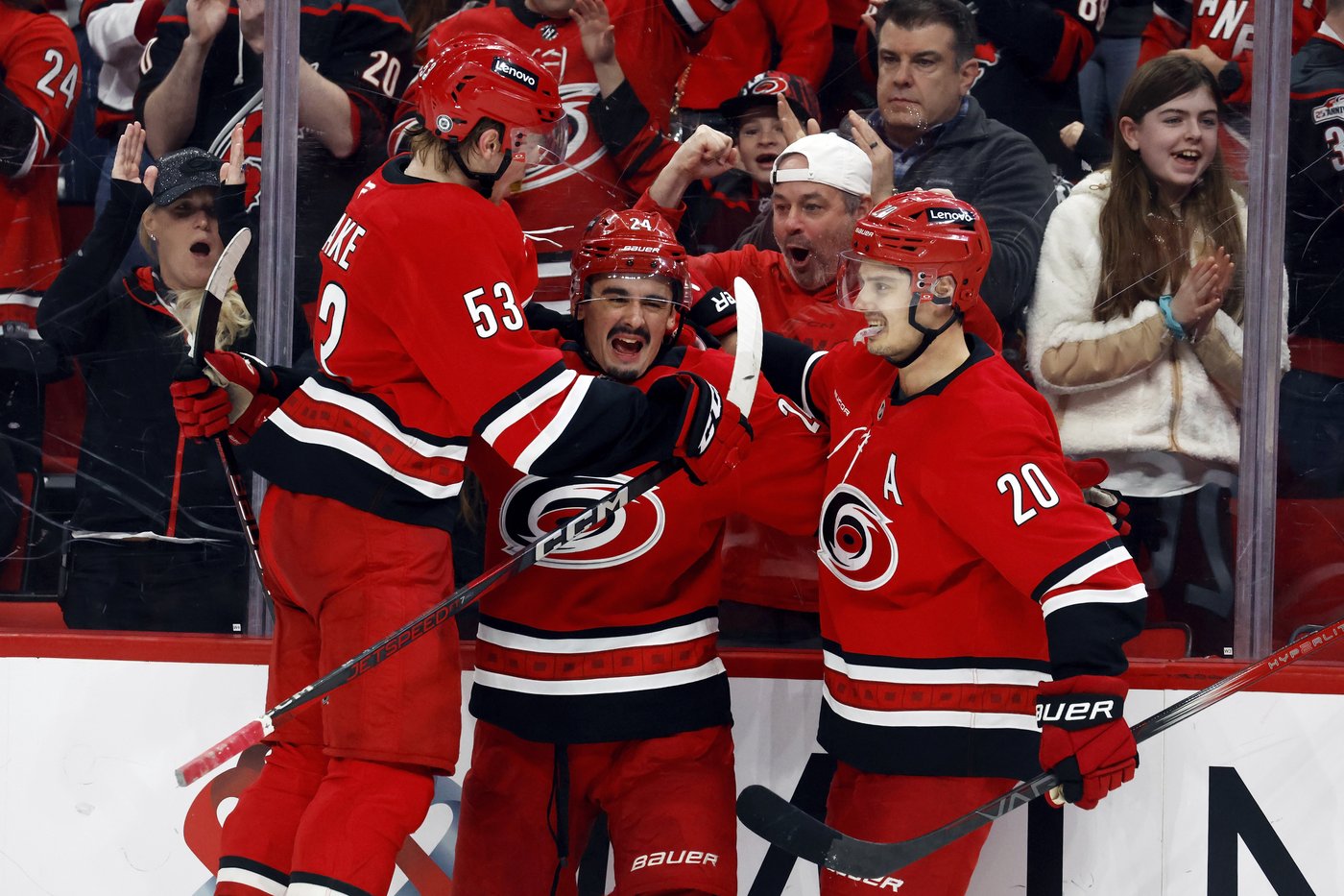 Seth Jarvis and Sebastian Aho help the Carolina Hurricanes beat Utah 7-3 | iNFOnews.ca