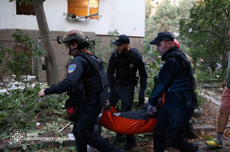 Ukrainian and Russian attacks kill 3 civilians | iNFOnews.ca