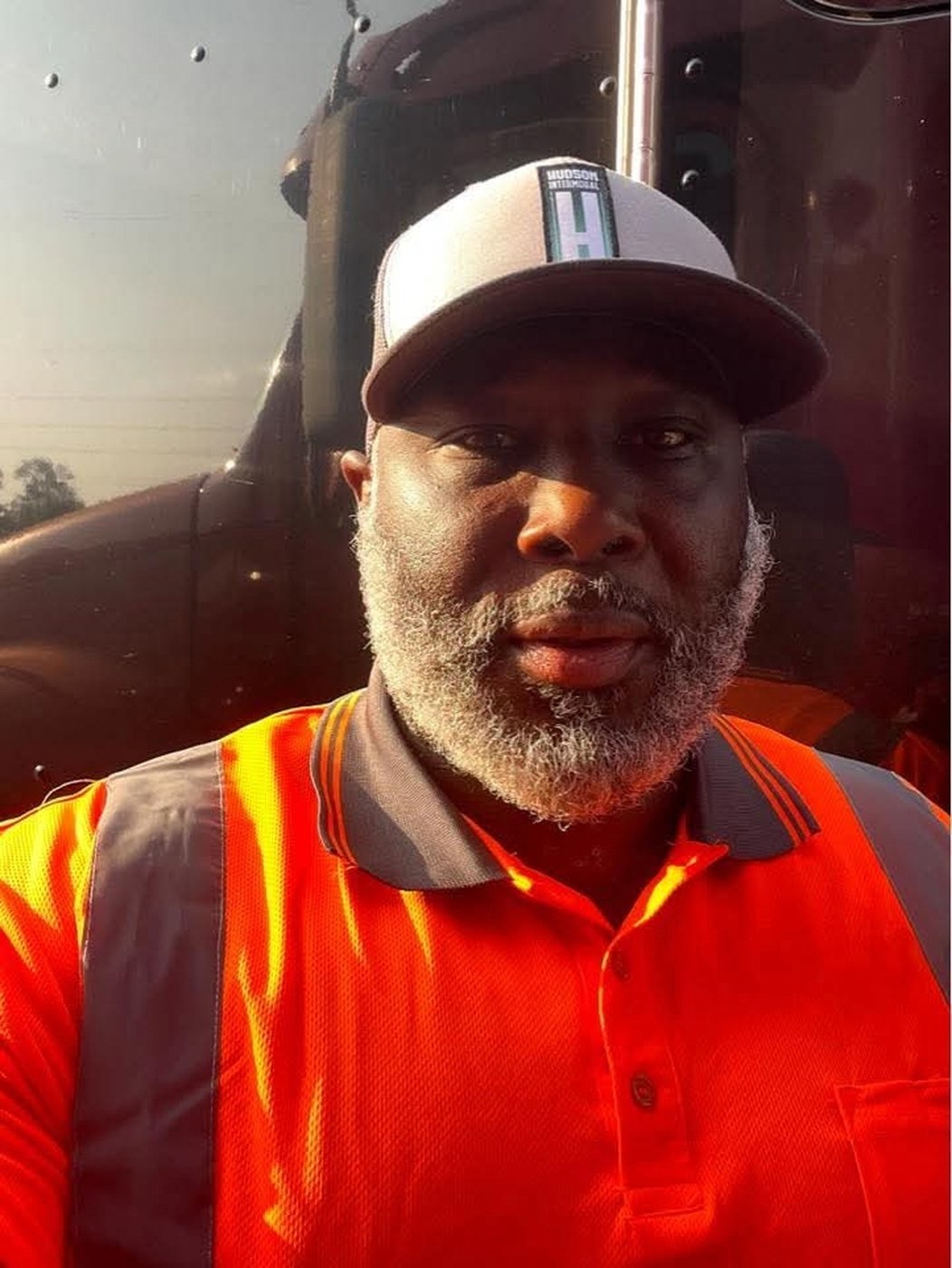 Video shows moment truck-driving preacher helps thwart alleged kidnapping in South Carolina | iNFOnews.ca