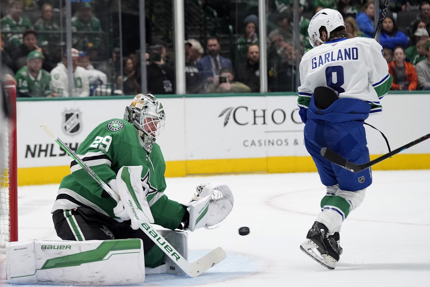 Jason Robertson and Roope Hintz get two goals, one assist each in Stars' 5-3 win over Canucks | iNFOnews.ca
