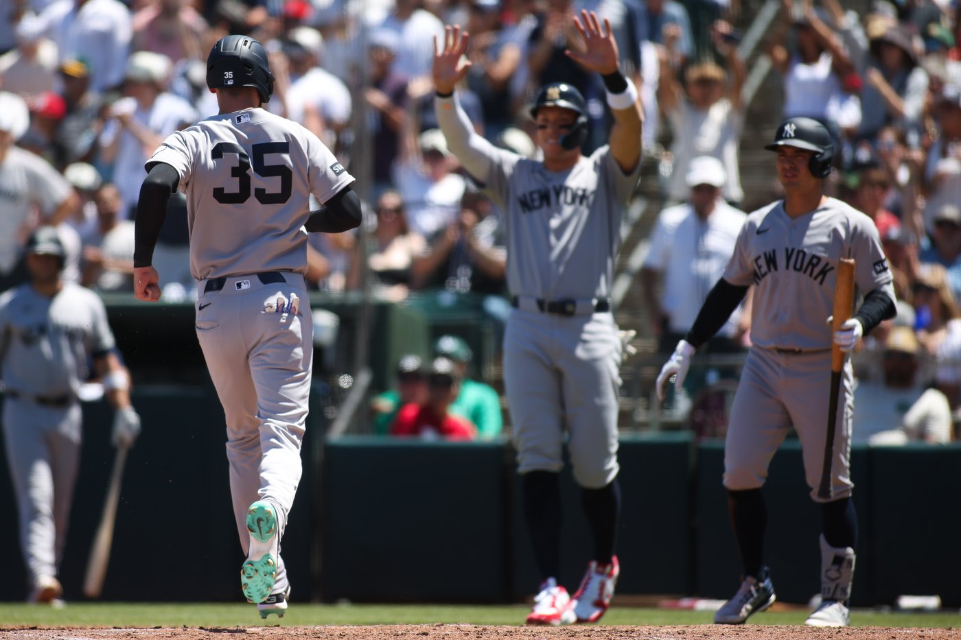 The Yankees use a 13-run 3rd inning to beat the Athletics 13-8 | iNFOnews.ca The Yankees use a 13-run 3rd inning to beat the Athletics 13-8 | iNFOnews.ca