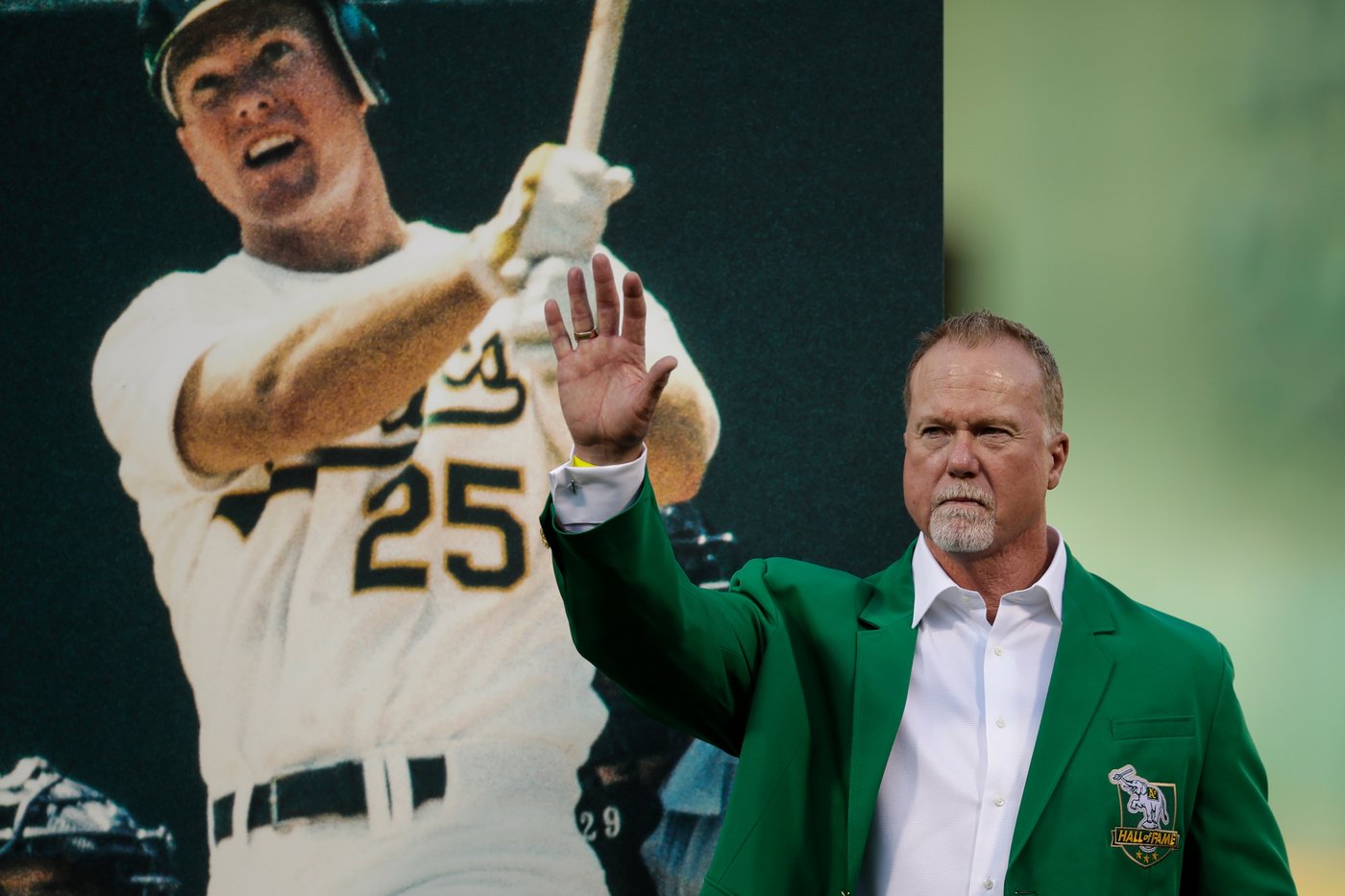 Mark McGwire returns to the Athletics as a special assistant to player development | iNFOnews.ca