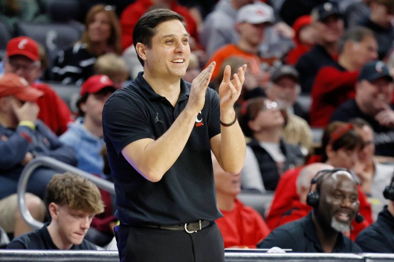 Cincinnati and Oklahoma State among Big 12 teams getting early start with exhibition games | iNFOnews.ca