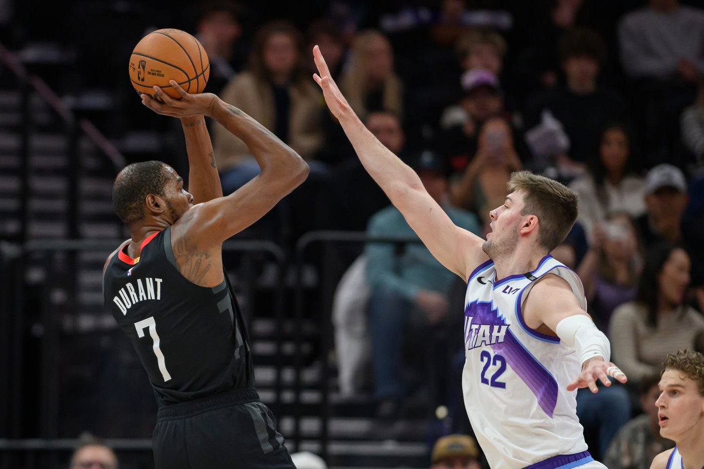 Houston Rockets dominate Utah Jazz for fifth straight road victory | iNFOnews.ca Houston Rockets dominate Utah Jazz for fifth straight road victory | iNFOnews.ca