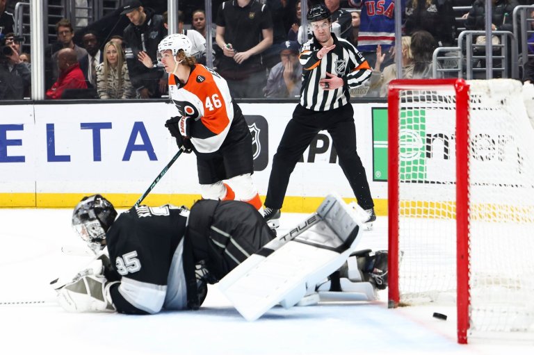 Flyers outlast Kings 4-3 in shootout for their 4th victory in 5 games | iNFOnews.ca